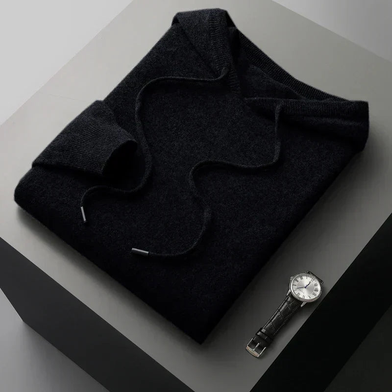 Elegant stickad hoodie med lyxig känsla