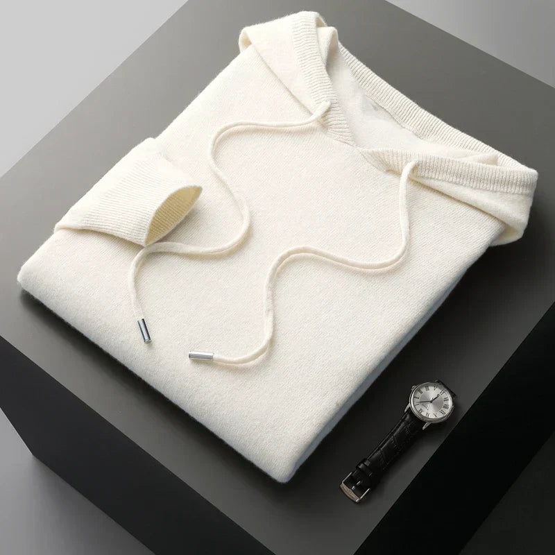 Elegant stickad hoodie med lyxig känsla