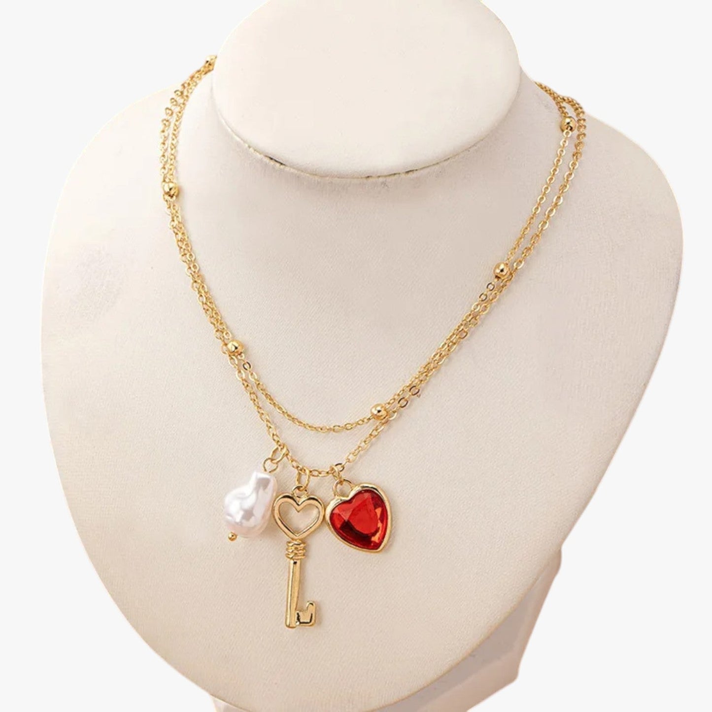 Hjerteformet Perlehalskæde - Elegance og Kærlighed i Én