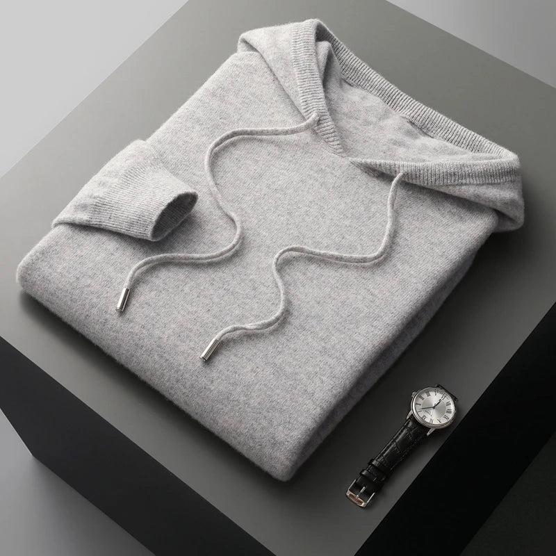 Elegant stickad hoodie med lyxig känsla