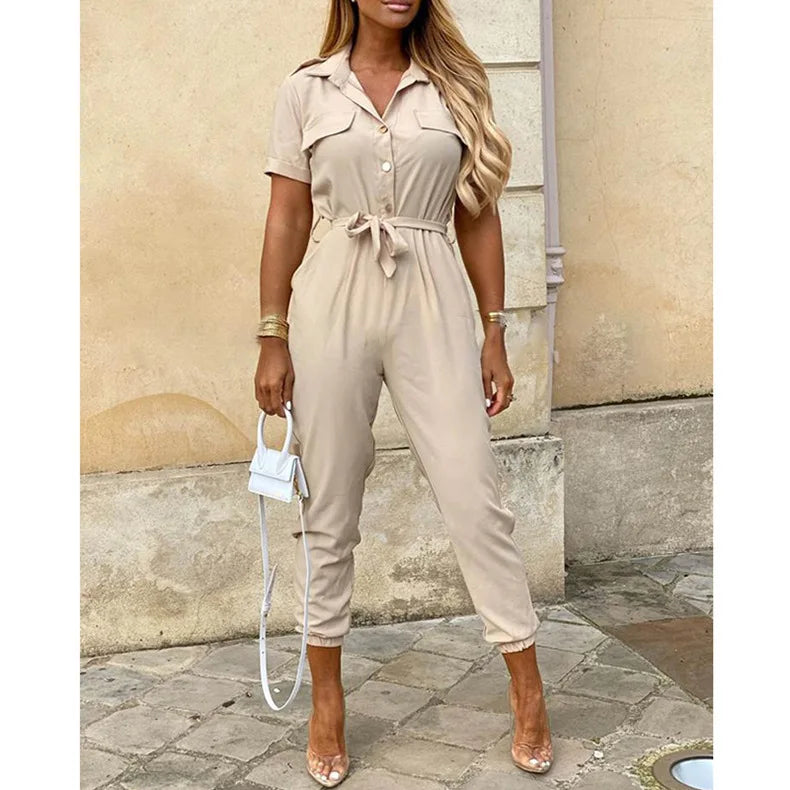 Jumpsuit för kvinnor med korta ärmar och knytbälte