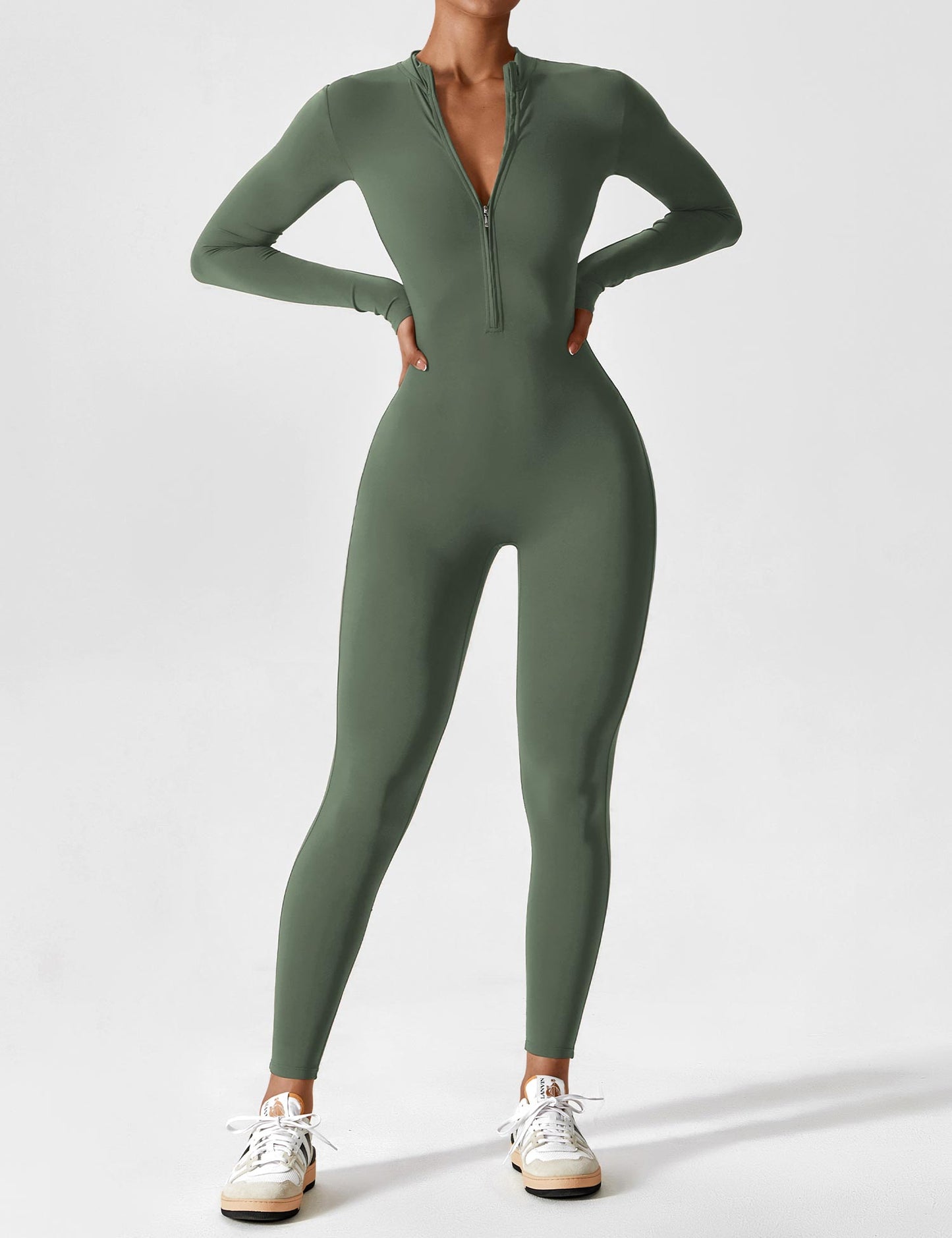 Nya Horizon | Den eleganta jumpsuiten med praktisk dragkedja