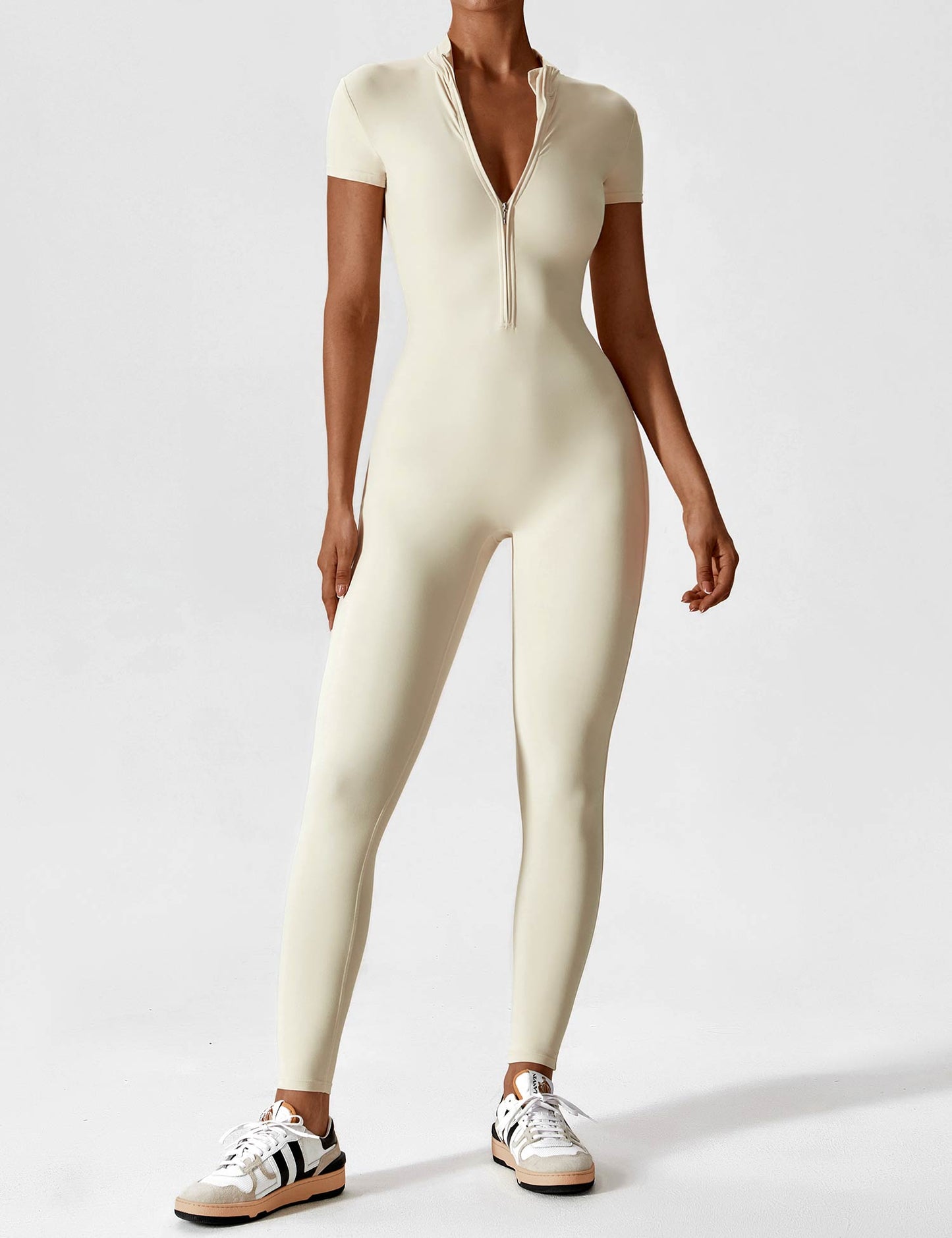 Nya Horizon | Den eleganta jumpsuiten med praktisk dragkedja