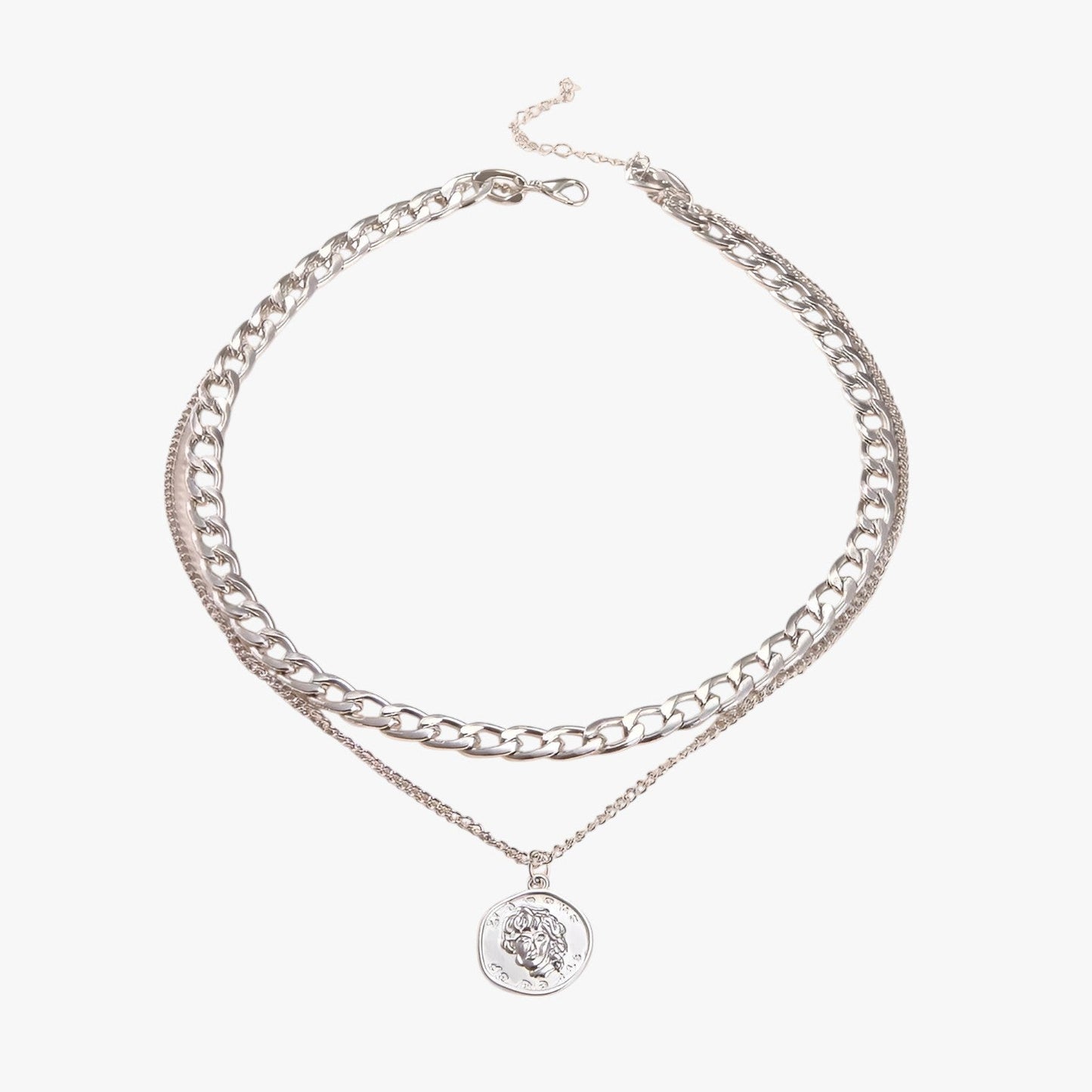 Elegant Flerlaget Mønt Halskæde – Justerbar og Tidløs