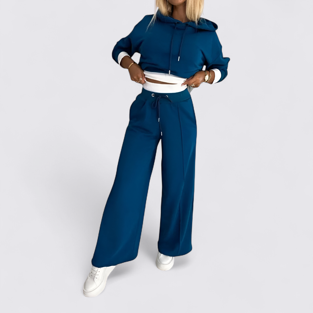Dame to-delt sæt med hoodie og brede bukser – Casual look – Moderne snit