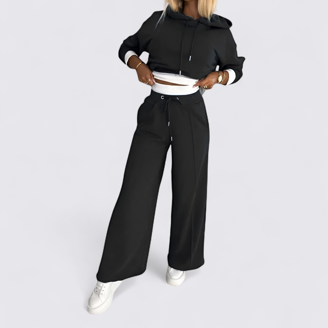 Dame to-delt sæt med hoodie og brede bukser – Casual look – Moderne snit
