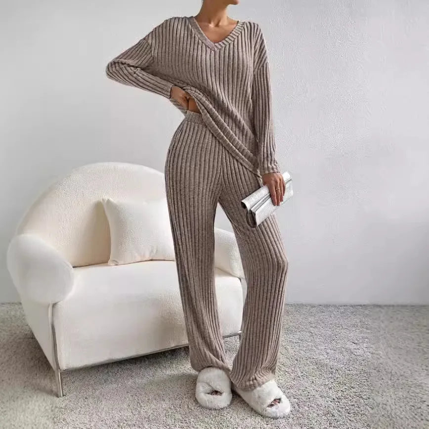 Elegant Loungewear Sæt med Langærmet Top og Løse Bukser