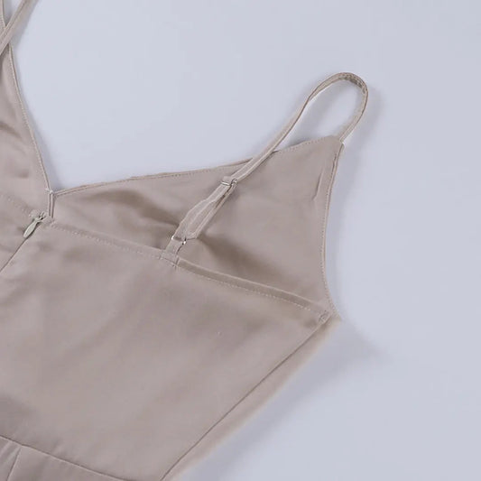 Sensationellt Maxi Klänning för Kvinnor | Elegant V-ringning och Hög Slits