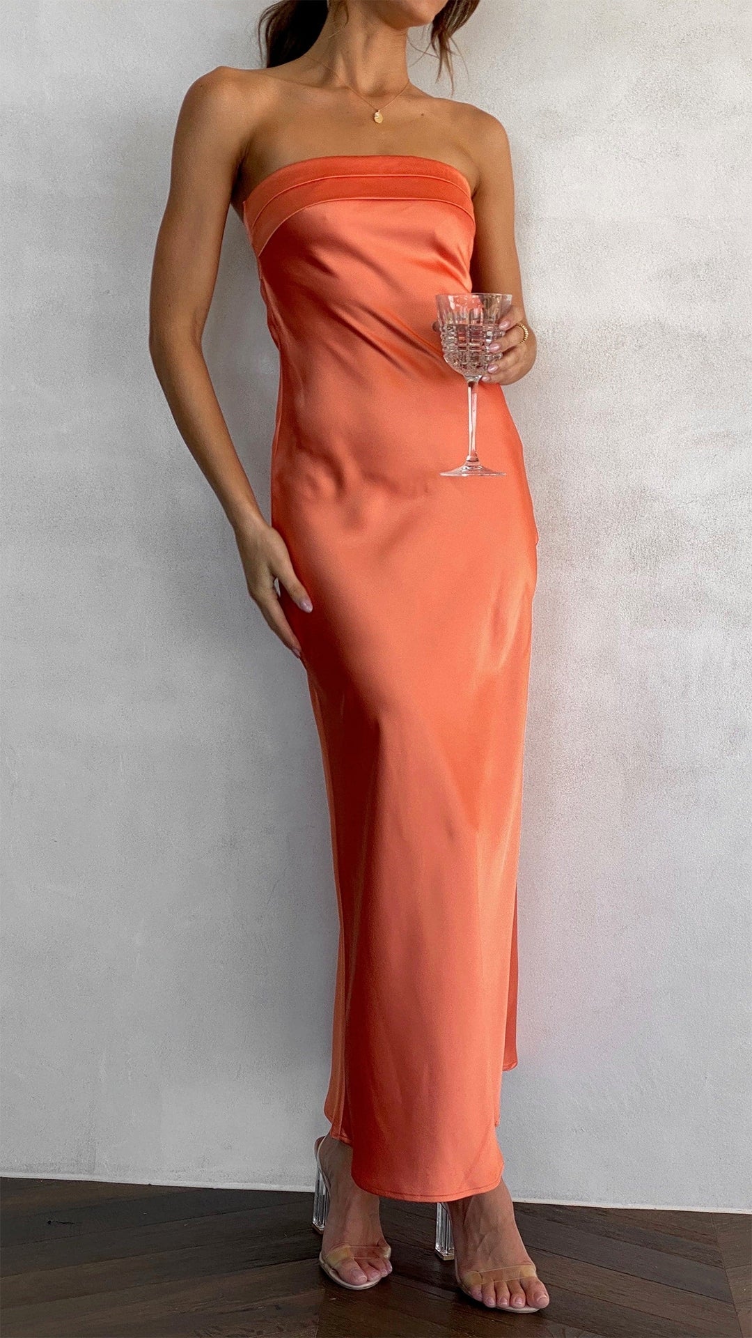 Sienna | En elegant off shoulder-klänning för festligheter