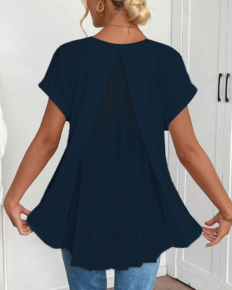 Elegant Top med Plisserad Ryggdetalj för Sommarstil