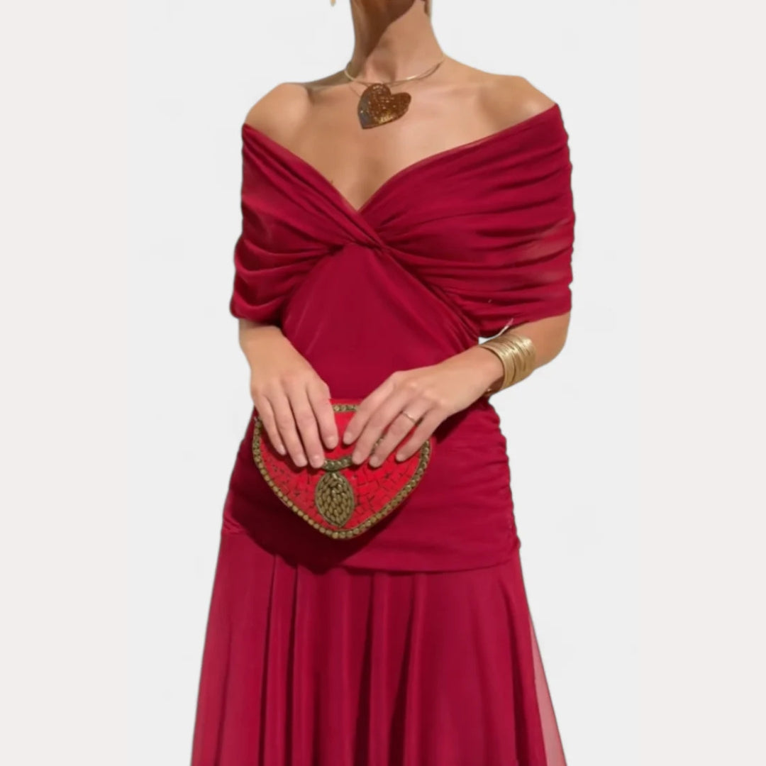 Elegant Off-Shoulder Klänning för Sommarkvällar