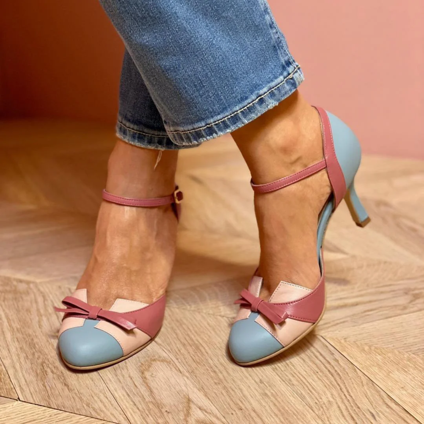 Luna| Eleganta ortopediska sandaler med en feminin detalj