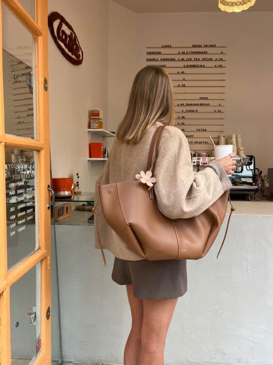 Eleganta Tote-väskan för Stilmedvetna Kvinna