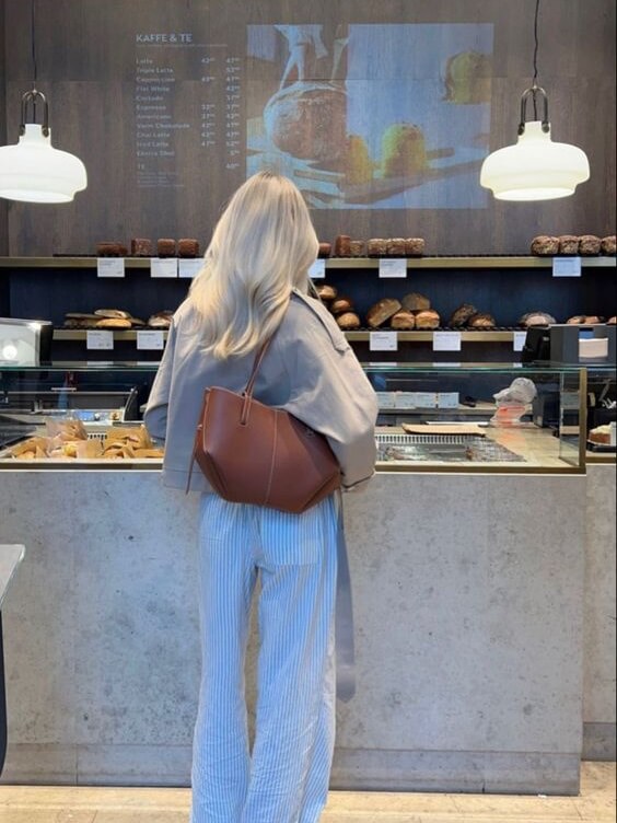 Eleganta Tote-väskan för Stilmedvetna Kvinna