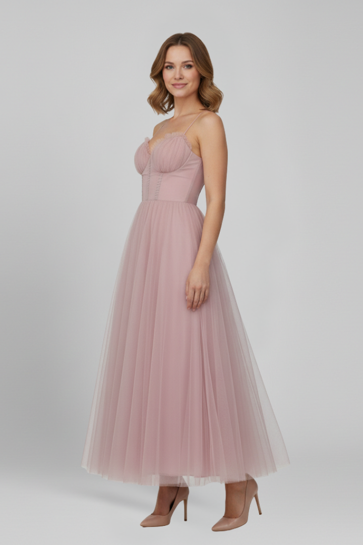 Sophie | Eleganta klänningen med draperad design och volang