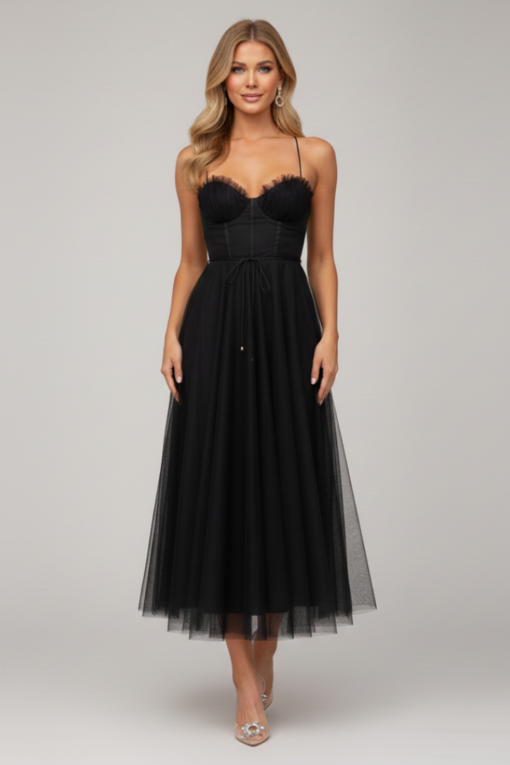 Sophie | Eleganta klänningen med draperad design och volang
