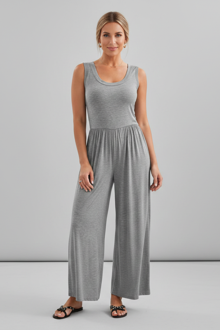 Evelina | Elegant Jumpsuit med Vid Ben och Rund Hals