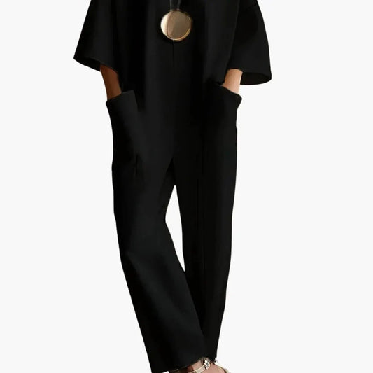 Kvinnlig kortärmad jumpsuit med rak passform