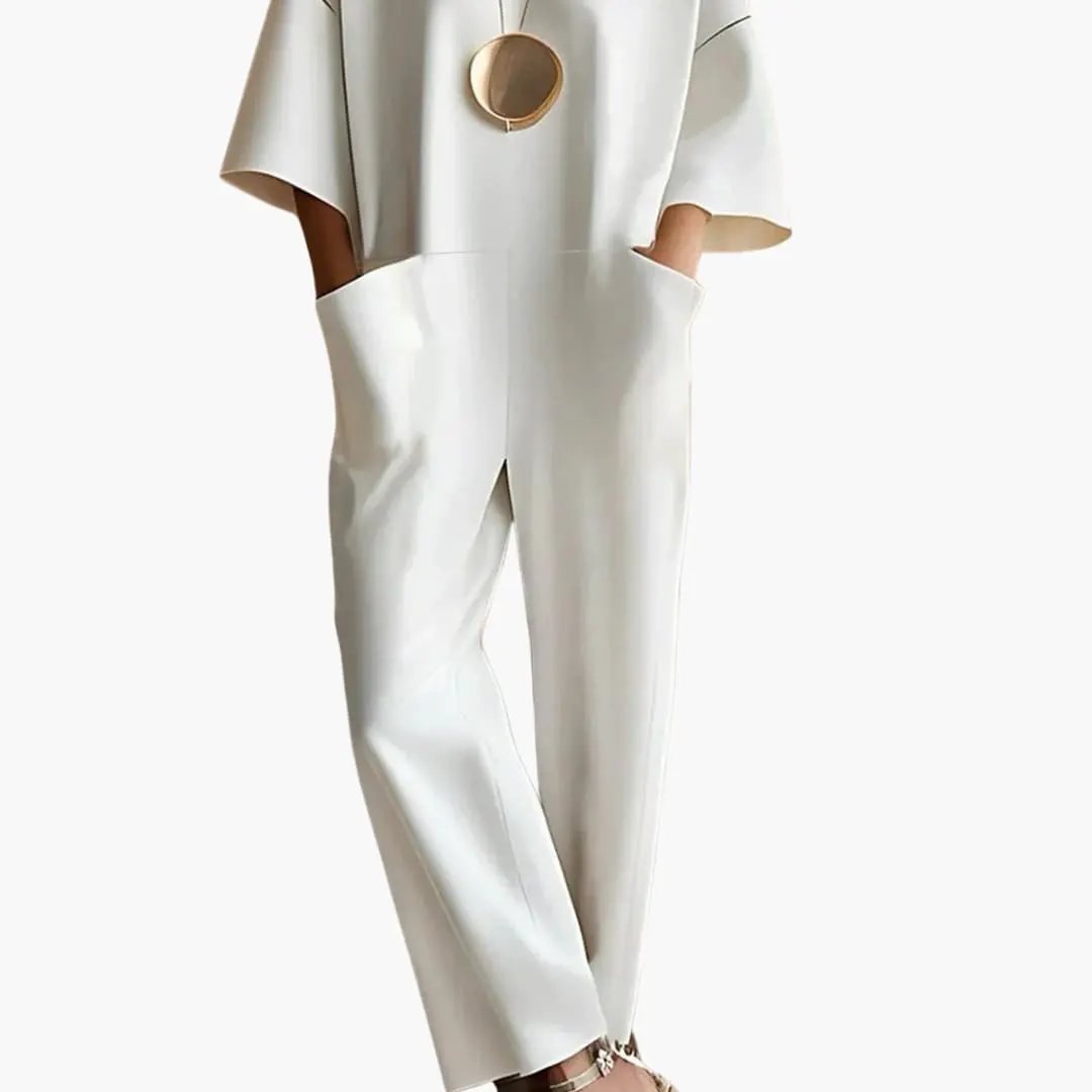 Kvinnlig kortärmad jumpsuit med rak passform