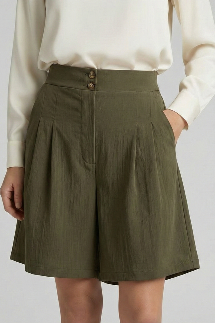 Sofia | Trendiga Högmidjade Shorts med Fina Fållar