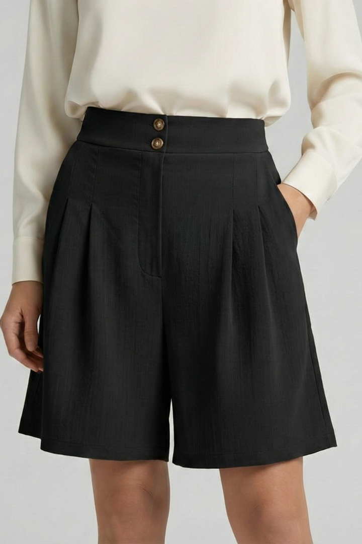 Sofia | Trendiga Högmidjade Shorts med Fina Fållar