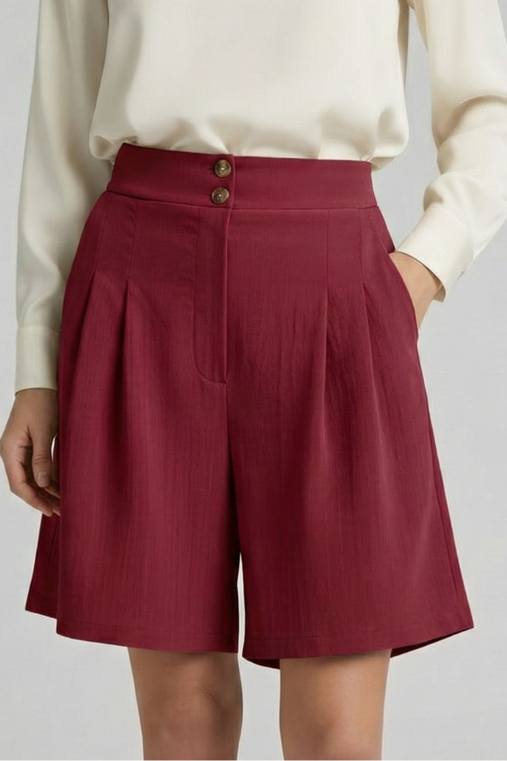 Sofia | Trendiga Högmidjade Shorts med Fina Fållar