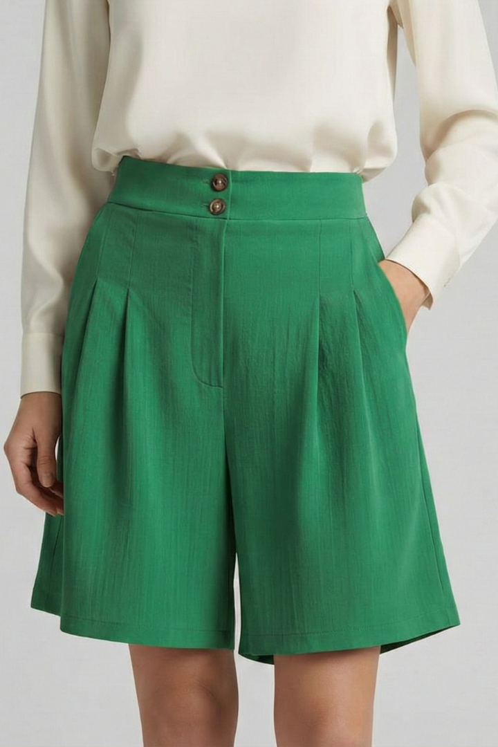 Sofia | Trendiga Högmidjade Shorts med Fina Fållar