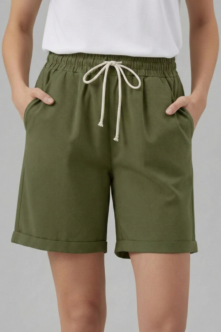 Sanna | Eleganta Shorts för Sommarens Äventyr
