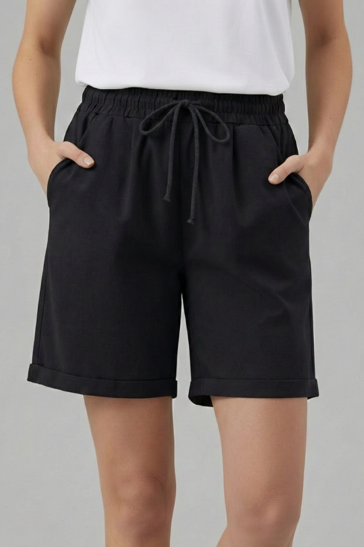 Sanna | Eleganta Shorts för Sommarens Äventyr