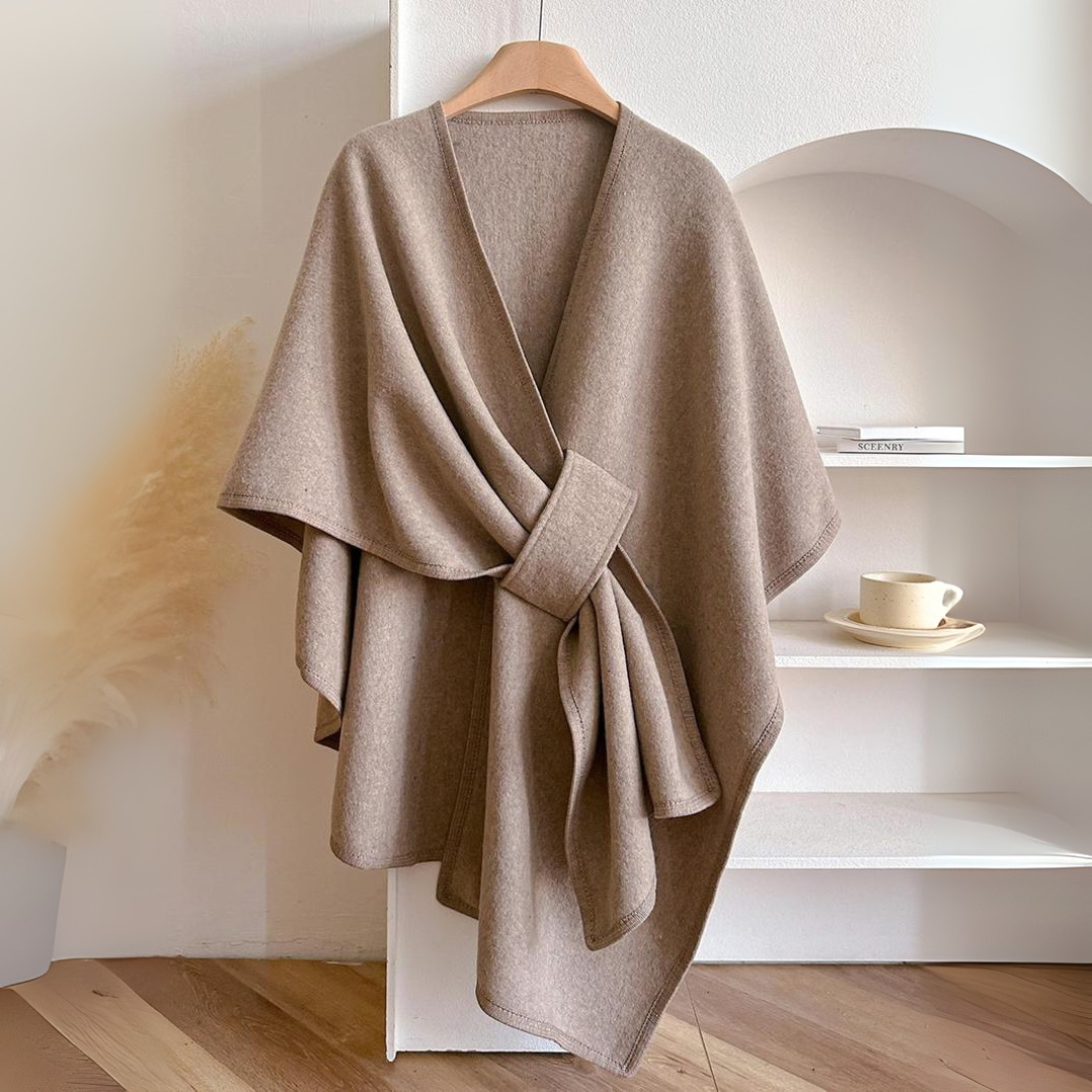 Evelina | Kvinnlig Draperad Väst med Midjebälte