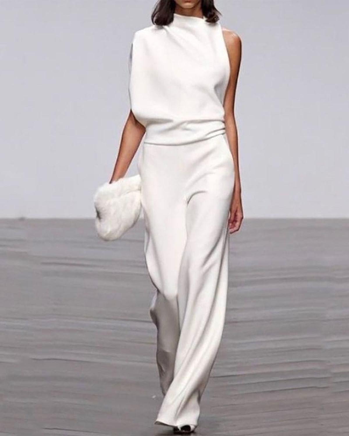 Stella | Elegant Jumpsuit med Asymmetrisk Axel