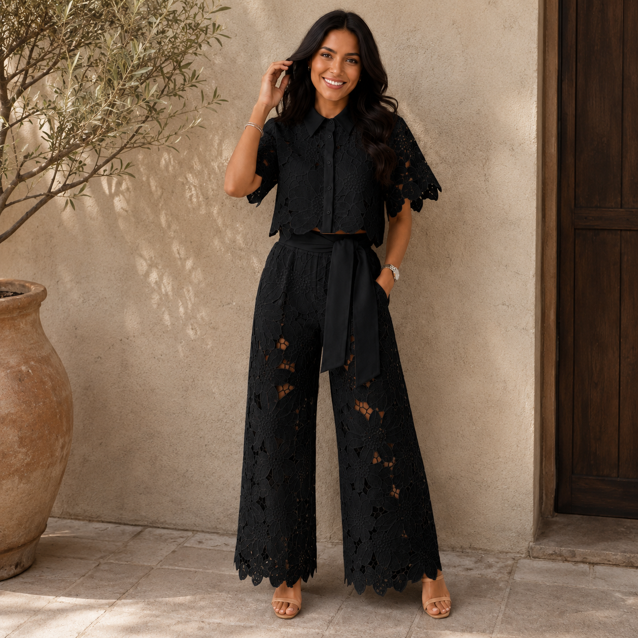 Feminint Set med Eleganta Palazzo-byxor och Spetsdetaljer