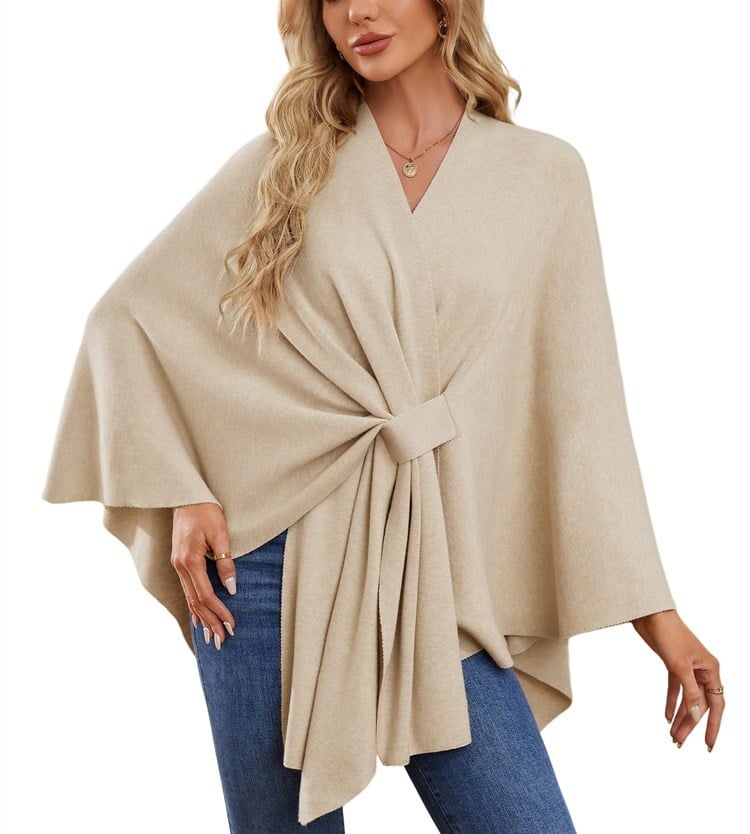 Luksuriøs og stilfuld poncho-sjal til elegant lag-på-lag