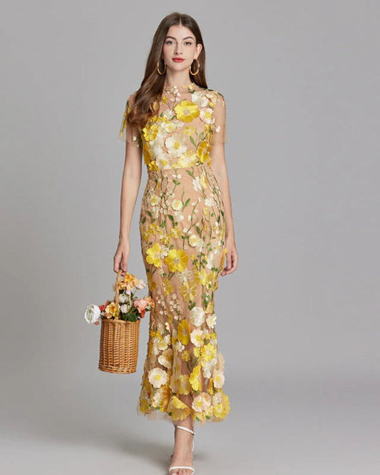 Aftenkjole Damer – Lang kjole med blomstret design til særlige anledninger