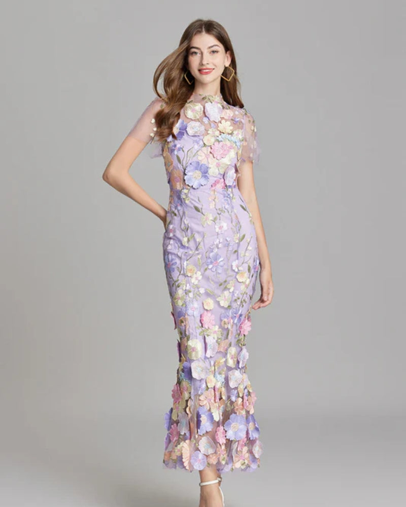 Aftenkjole Damer – Lang kjole med blomstret design til særlige anledninger