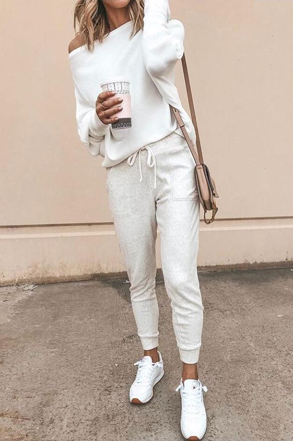 Chic Off-Shoulder Langærmet T-Shirt