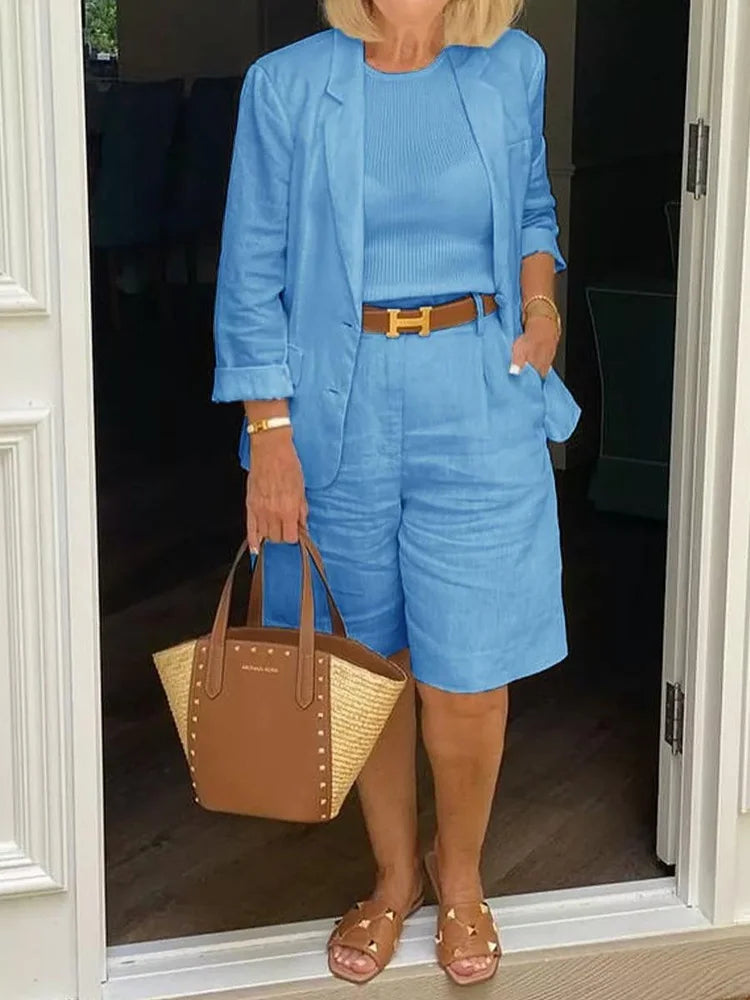 Elegant set med kavaj och shorts i lätt tyg