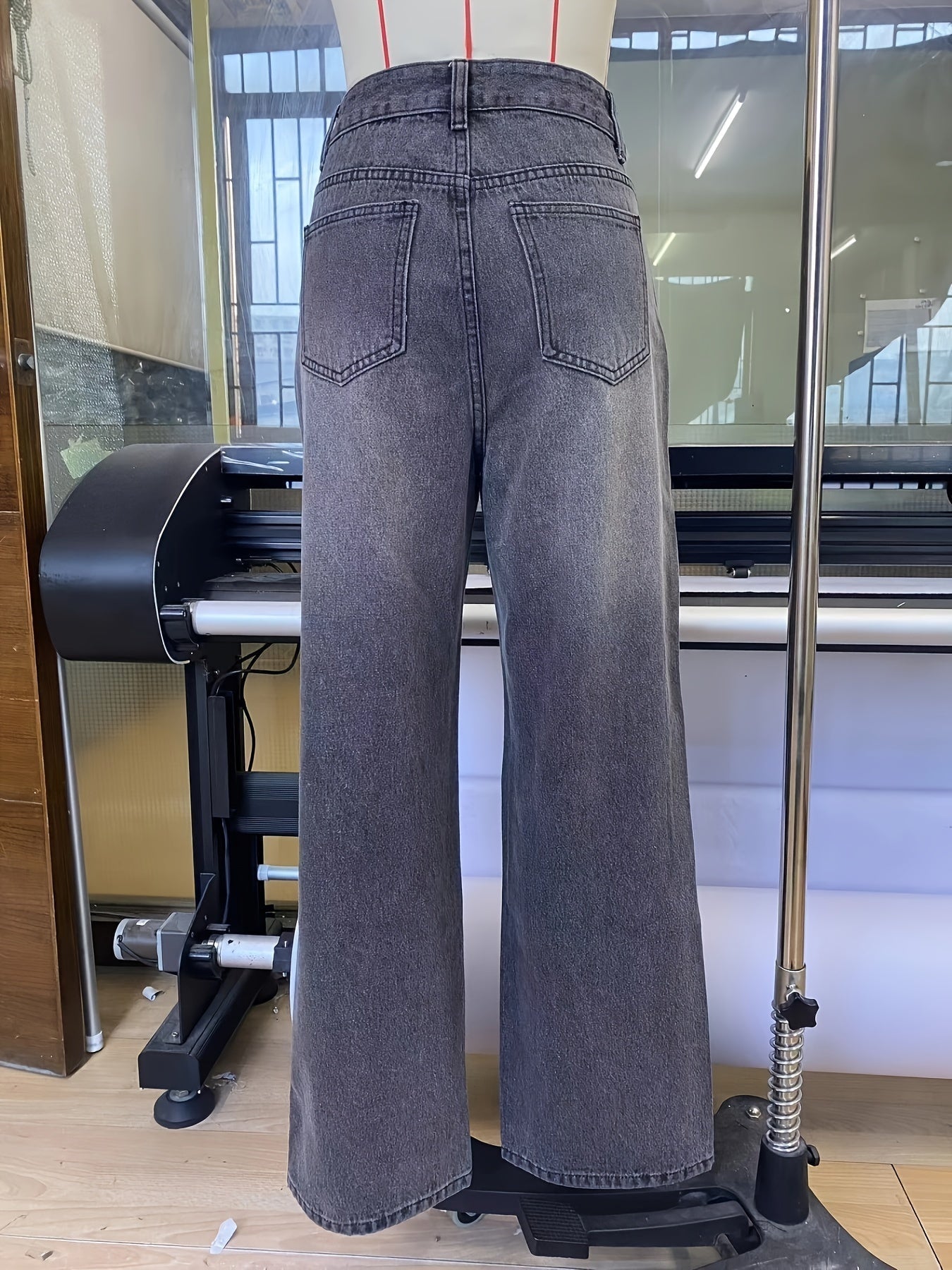 Moderne Kunstneriske Højtaljede Denim Bukser