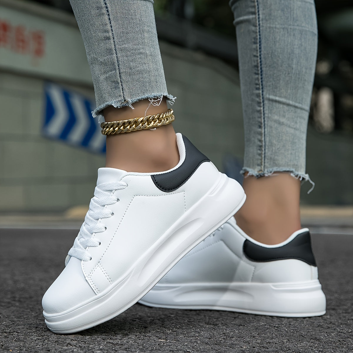 Snygga sneakers med snörning för bekväm användning