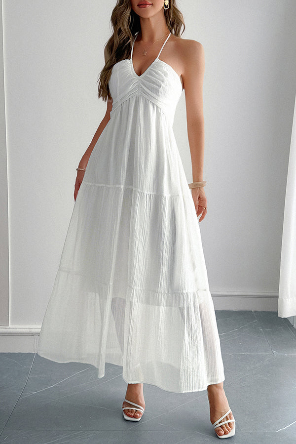 Elegante Maxikjole med Halterneck-design til Ferie-vibes
