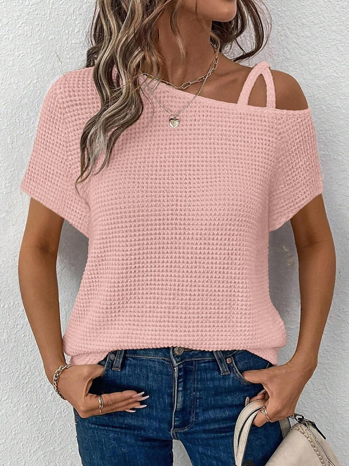 Stilfuldt Asymmetrisk T-Shirt med Rund Halsudskæring