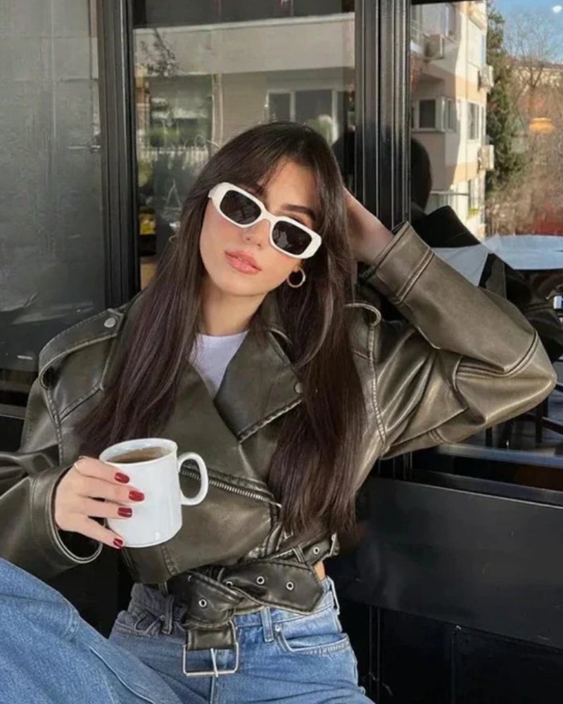 Dame-vinterjakke med bälte och lynlås – Modern stil til hver dag