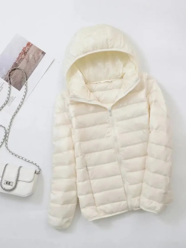 Dame-vinterjakke i steppestil – Let og varmende