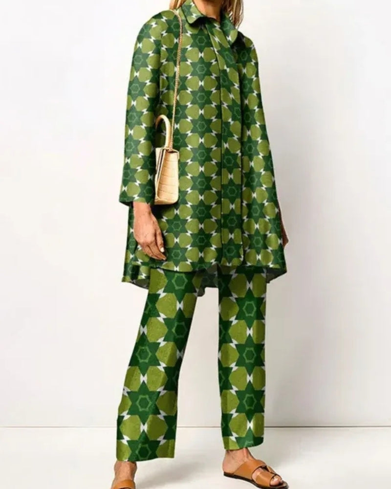 Dame jakkesæt - lang top og bukser med retro mønster