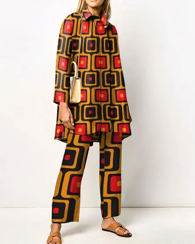 Dame jakkesæt - lang top og bukser med retro mønster