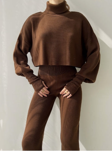 Elegant Sæt med Strikhandsker og Turtleneck