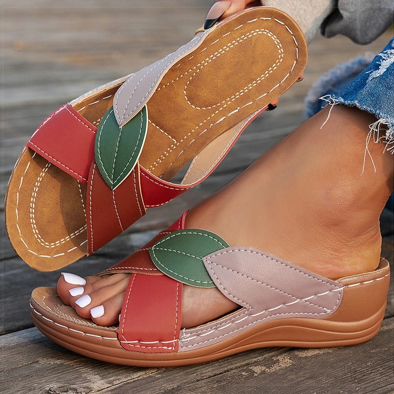 Blomstrende Komfort-Sandaler med Naturinspiration
