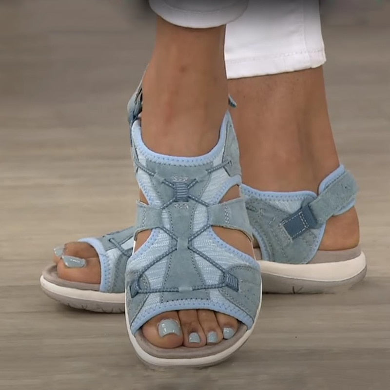 Sandaler med ortopedisk design och kardborreband