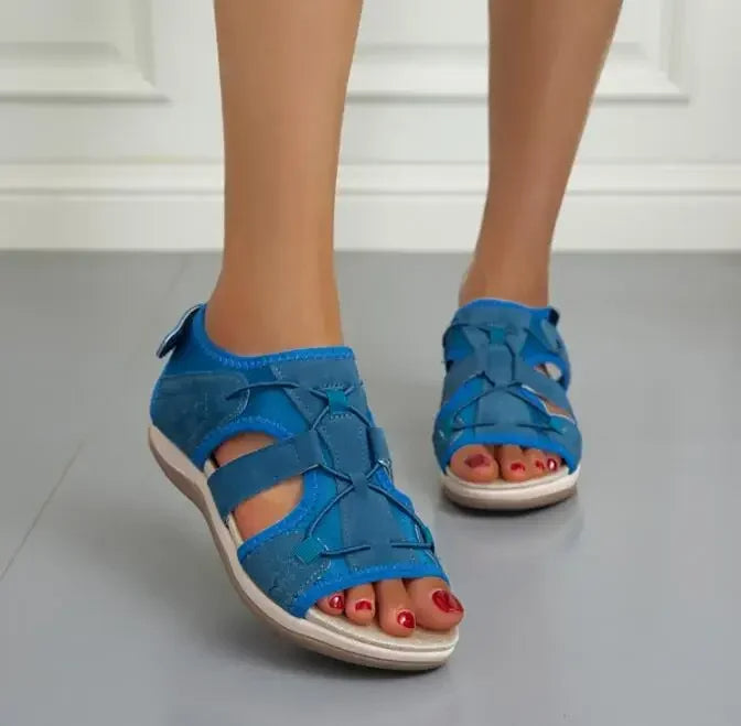 Sandaler med ortopedisk design och kardborreband