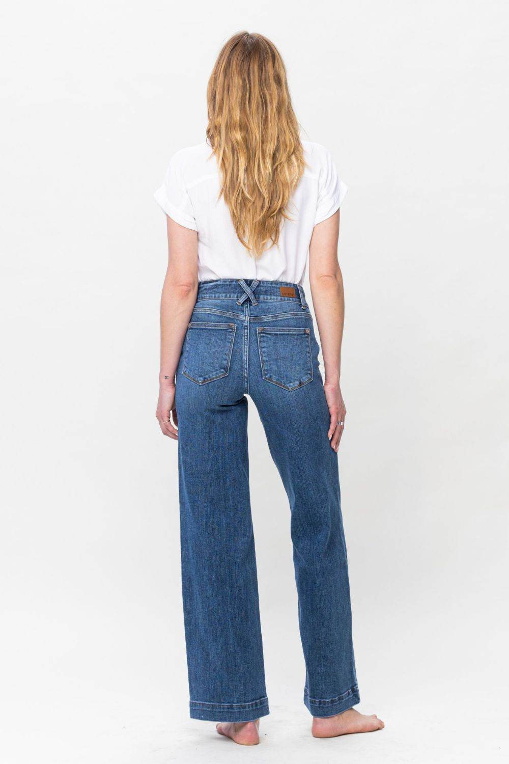 Moderne Jeans med høj talje og bredt ben